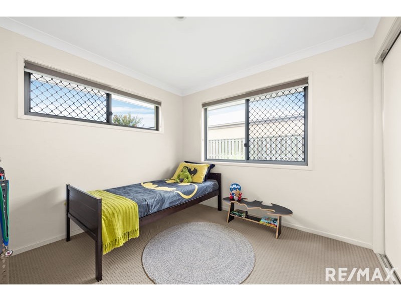 17 Central Green Drive, Narangba QLD 4504