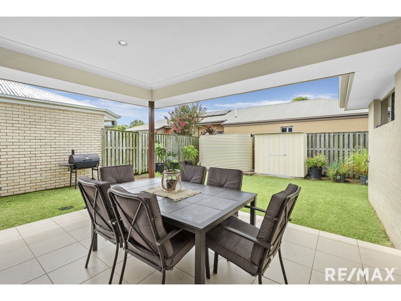 17 Central Green Drive, Narangba QLD 4504