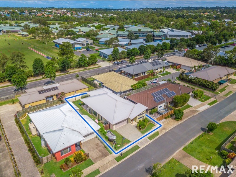 17 Central Green Drive, Narangba QLD 4504