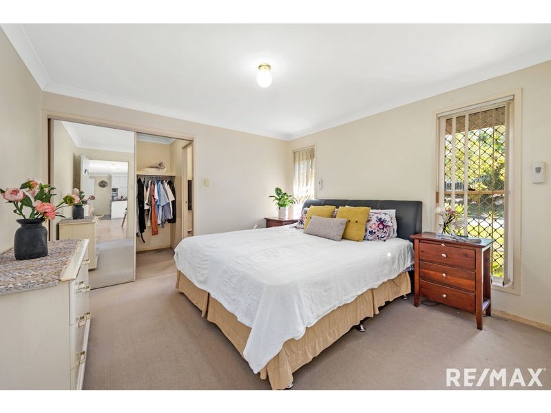 2 Gilbert Street, North Lakes QLD 4509