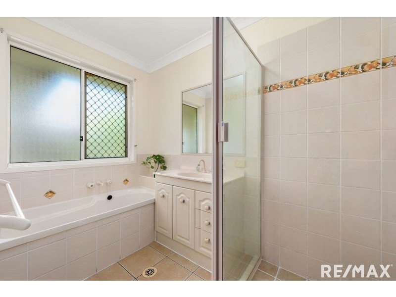 2 Gilbert Street, North Lakes QLD 4509