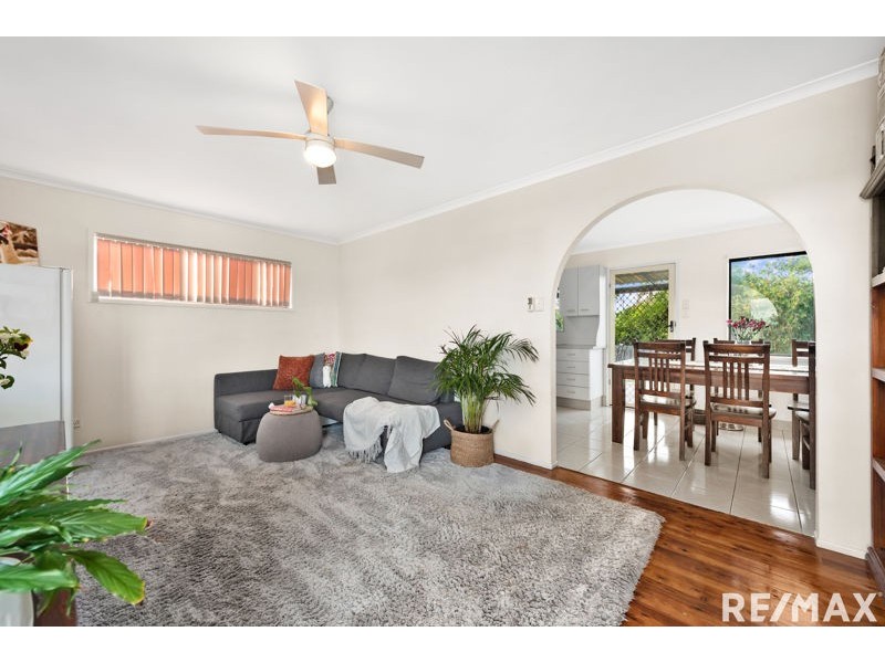8 Parsons Street, Rothwell QLD 4022