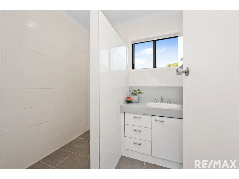 8 Parsons Street, Rothwell QLD 4022