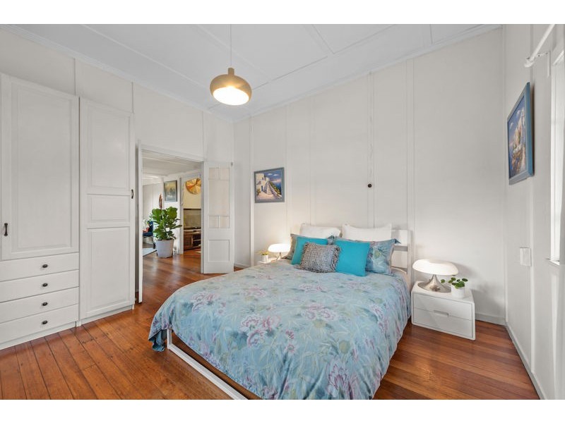 21 Roland Street, Clontarf QLD 4019