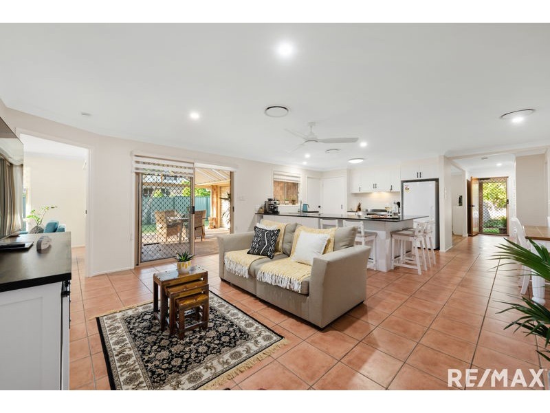 9 Nicholas Street, North Lakes QLD 4509