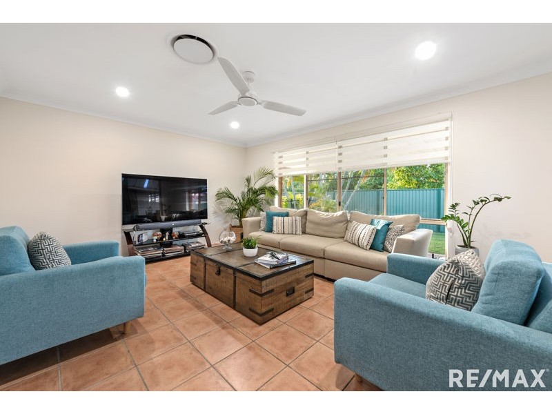 9 Nicholas Street, North Lakes QLD 4509