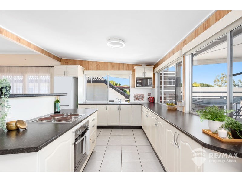 52 Alexandra Street, Sandgate QLD 4017