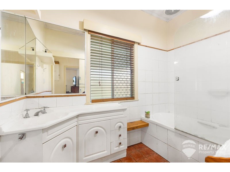 104 Alexandra Street, Sandgate QLD 4017