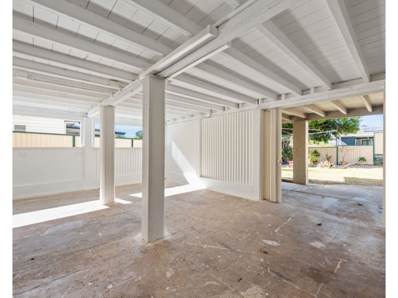 23 Gordon Street, Brighton QLD 4017