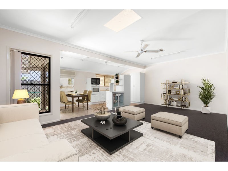 2/32 Third Avenue, Sandgate QLD 4017