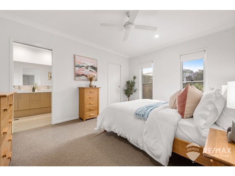 15 Goodenia Place, Brighton QLD 4017