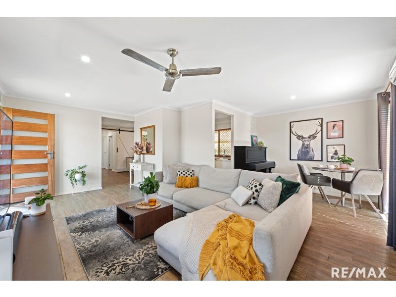 44 Walton Crescent, Murrumba Downs QLD 4503