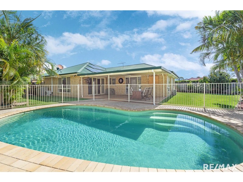 15 Willandra Parade, North Lakes QLD 4509