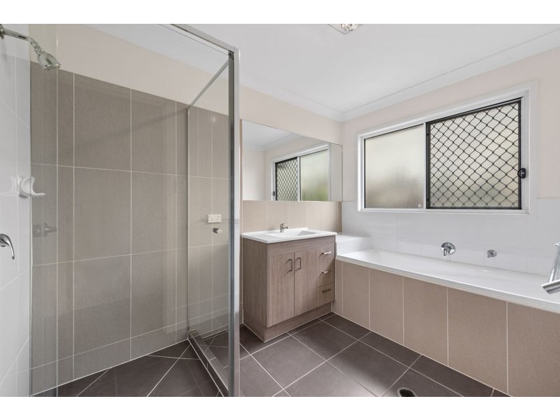 5 Eyre Street, North Lakes QLD 4509