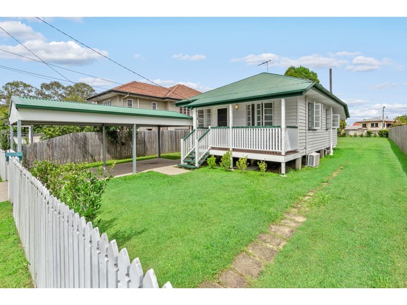 3 Blackwood Road, Deagon QLD 4017