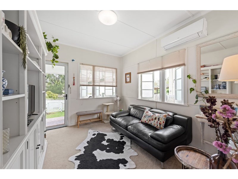 3 Blackwood Road, Deagon QLD 4017