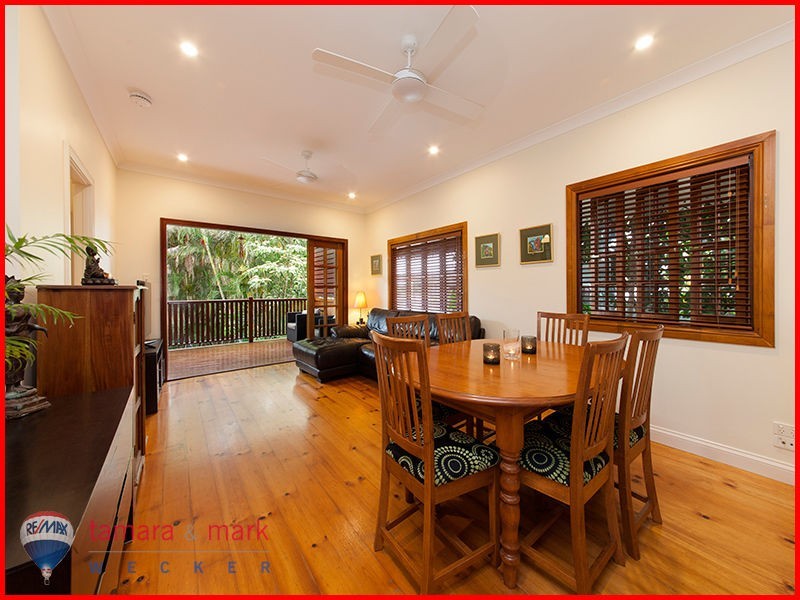 4 Dickson Street, Brighton QLD 4017