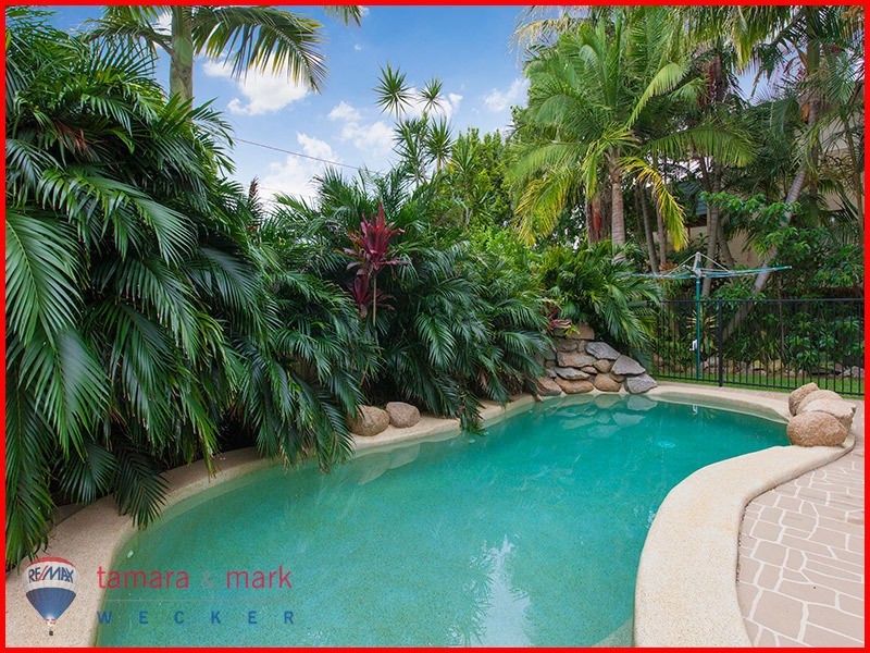 4 Dickson Street, Brighton QLD 4017