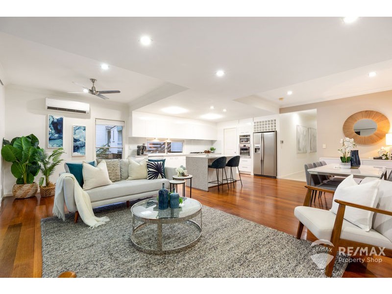 40 Second Avenue, Sandgate QLD 4017