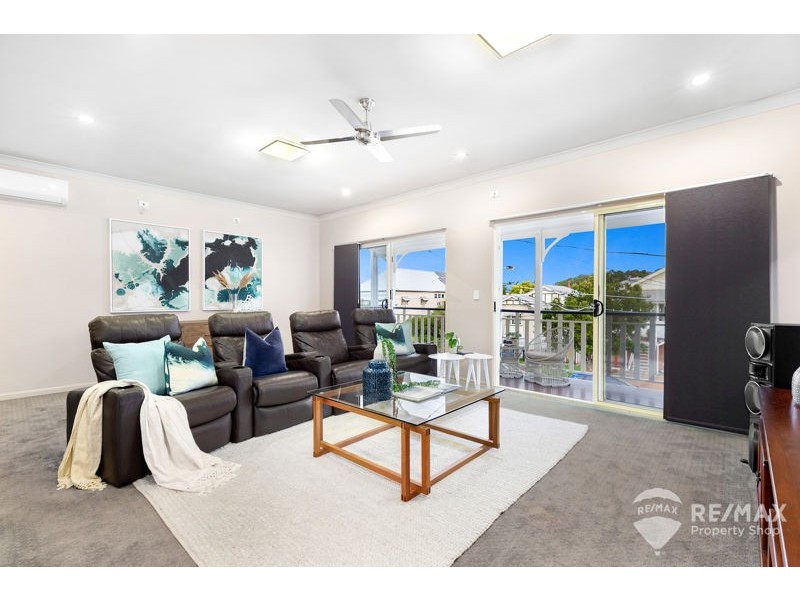 40 Second Avenue, Sandgate QLD 4017