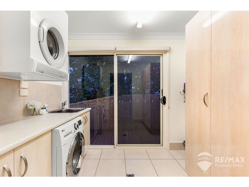 40 Second Avenue, Sandgate QLD 4017