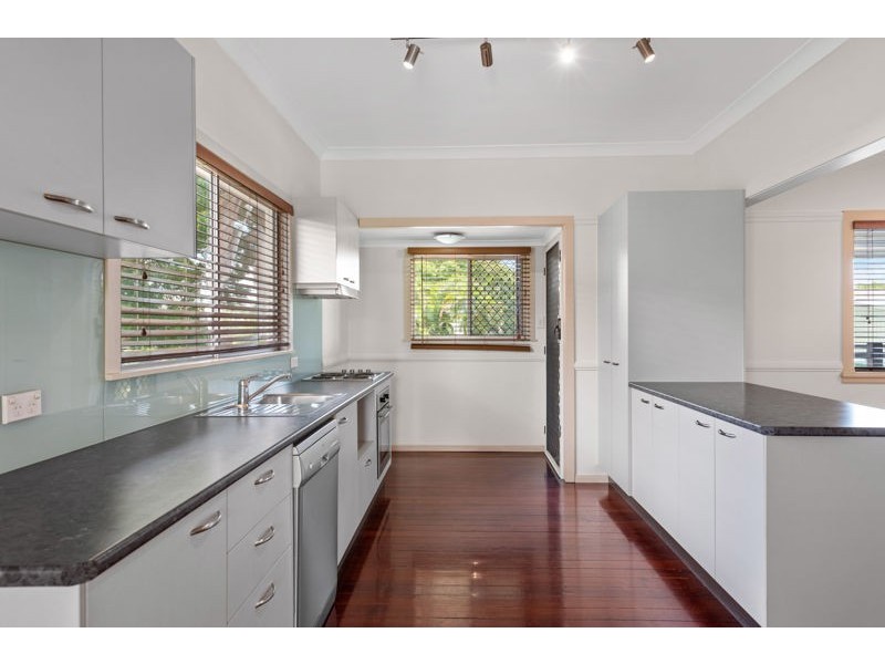 10 Adams, Deagon QLD 4017