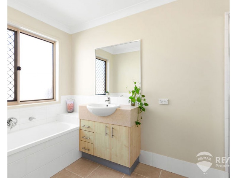 14 Redwood Street, Morayfield QLD 4506