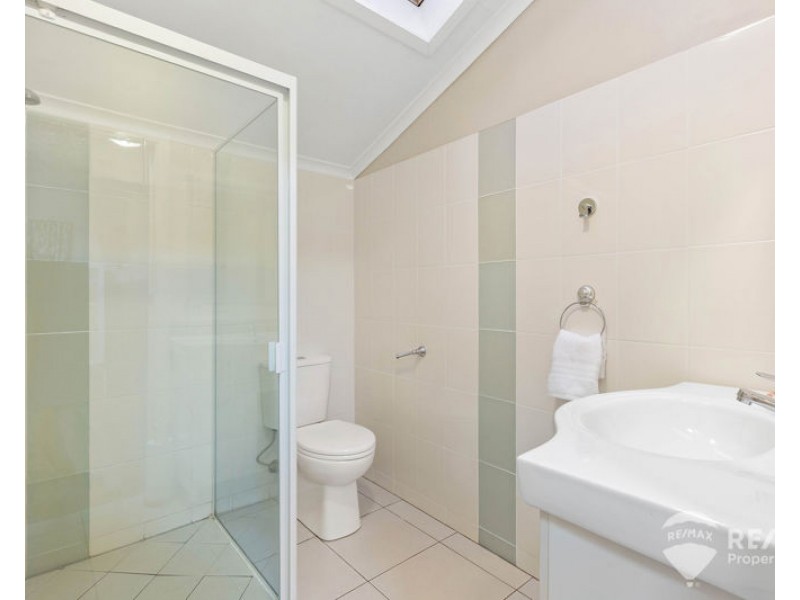 49 Seaview Street, Brighton QLD 4017