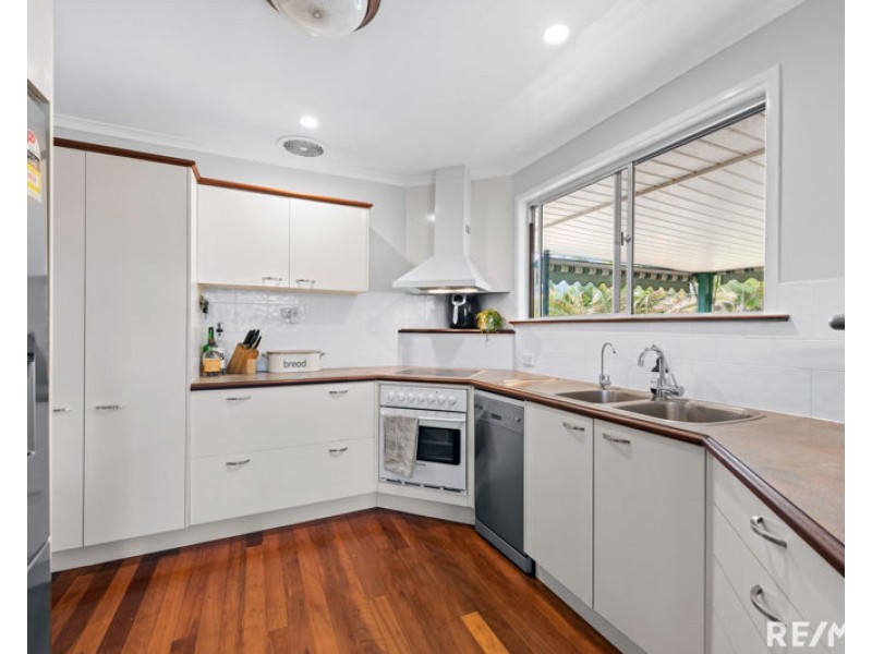 22 Lerose Avenue, Kallangur QLD 4503