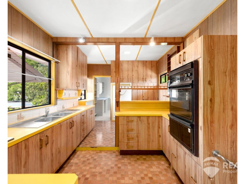 17 Gordon Street, Brighton QLD 4017