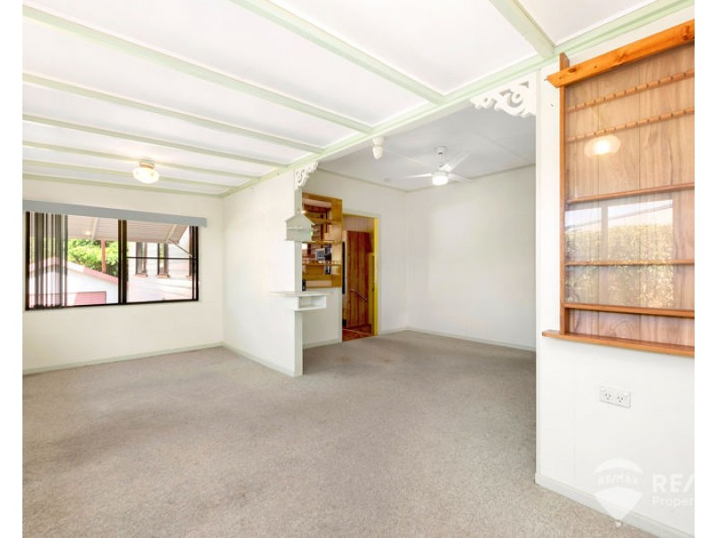 17 Gordon Street, Brighton QLD 4017