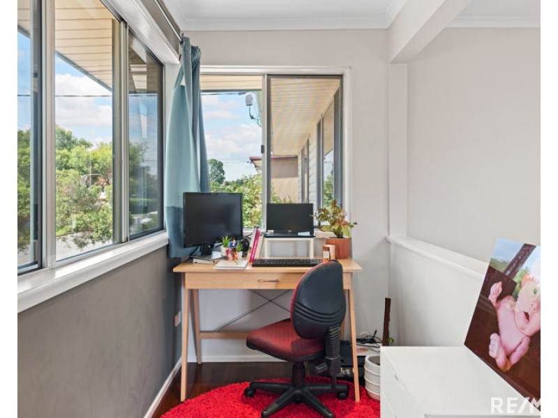 22 Lerose Ave, Kallangur QLD 4503