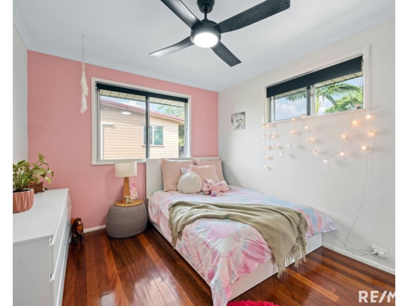 22 Lerose Ave, Kallangur QLD 4503