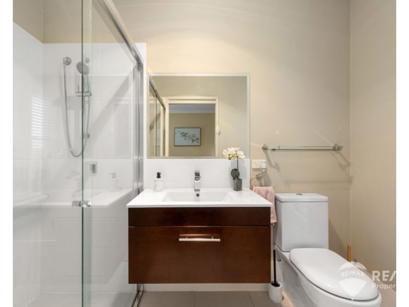 1/166 Speight Street, Brighton QLD 4017