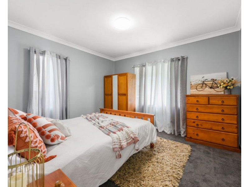 60 Blackwood Road, Deagon QLD 4017