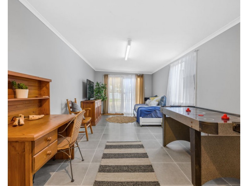 60 Blackwood Road, Deagon QLD 4017