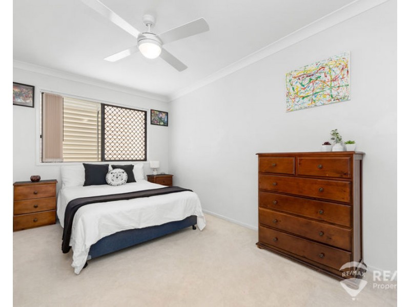 1 Venice Crescent, Brighton QLD 4017