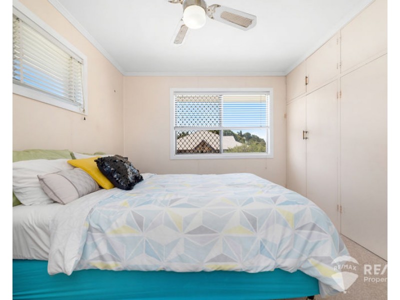 27 Deagon Street, Sandgate QLD 4017
