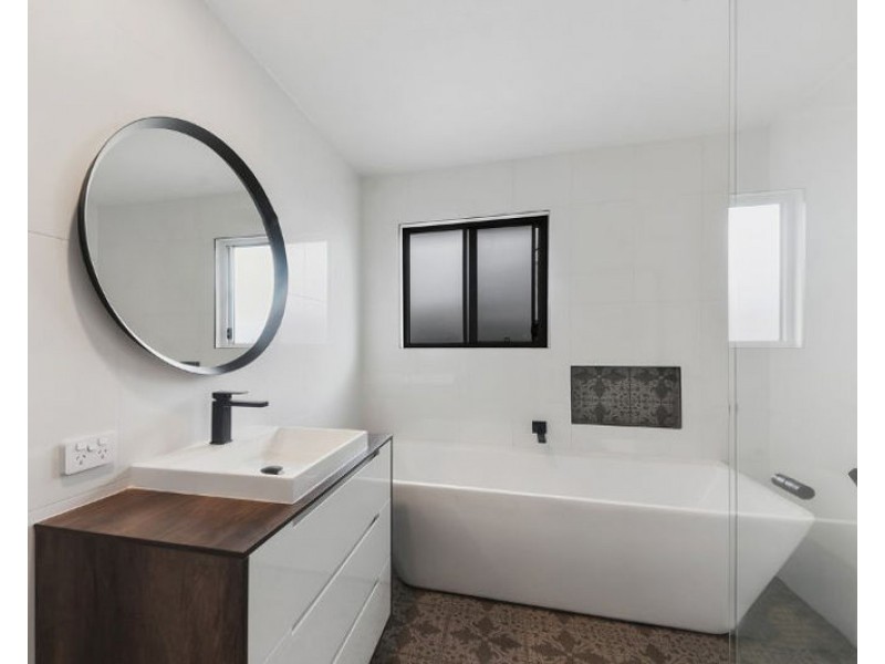 34 Dunne Street, Brighton QLD 4017