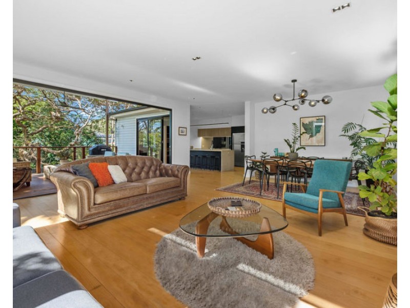 39 Deagon Street, Sandgate QLD 4017