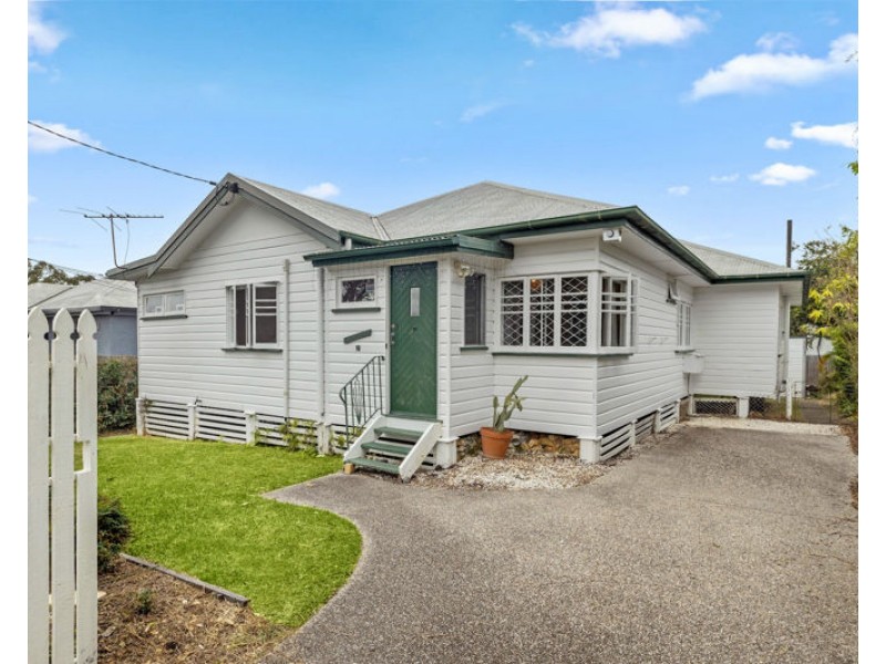 21 Maclean Street, Brighton QLD 4017