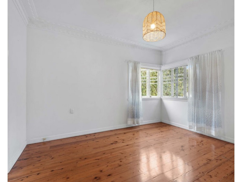 21 Maclean Street, Brighton QLD 4017