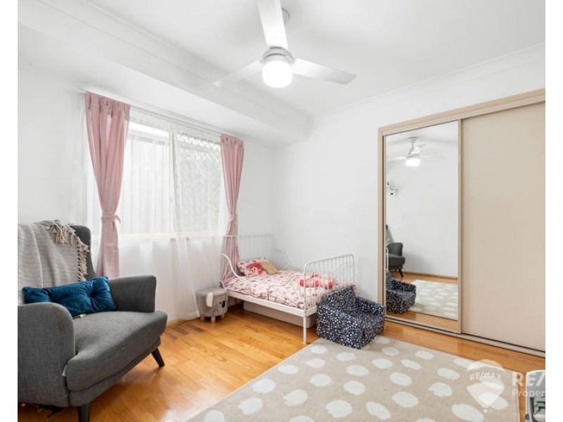 24 Freedom Drive, Kallangur QLD 4503