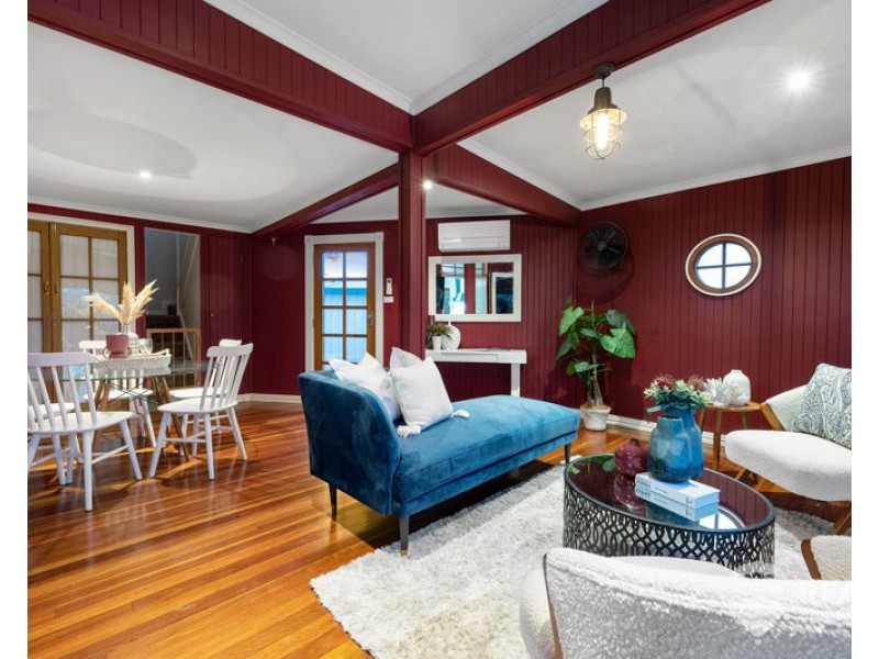 82 Nearra Street, Deagon QLD 4017