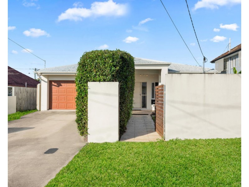 19 Lloyd Street, Brighton QLD 4017