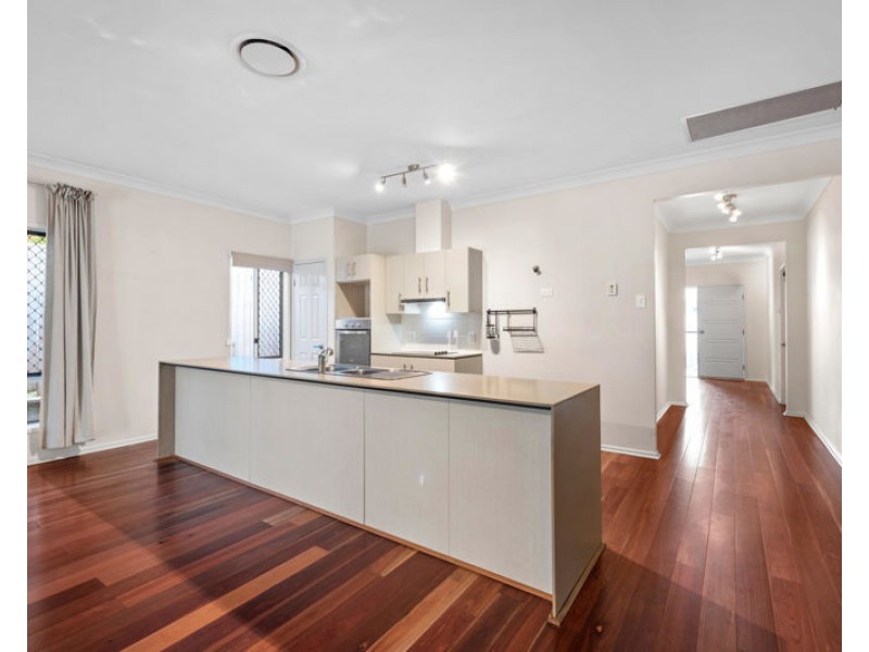19 Lloyd Street, Brighton QLD 4017
