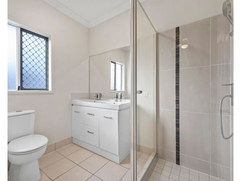 19 Lloyd Street, Brighton QLD 4017