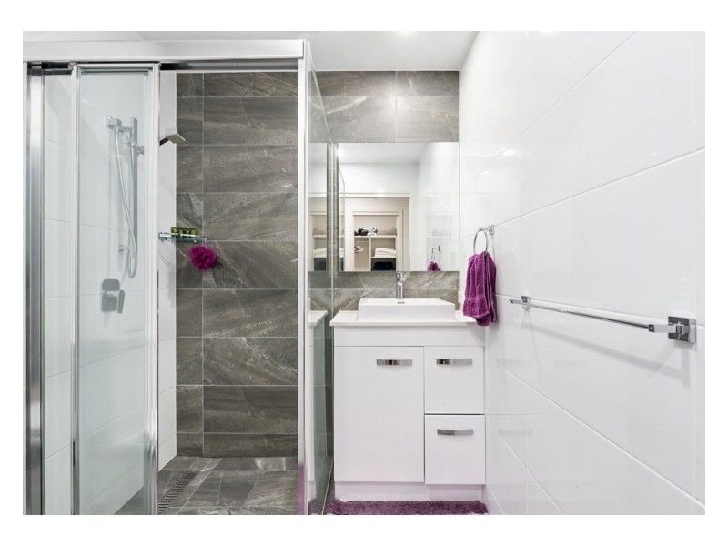 4/15 Percy Street, Redcliffe QLD 4020