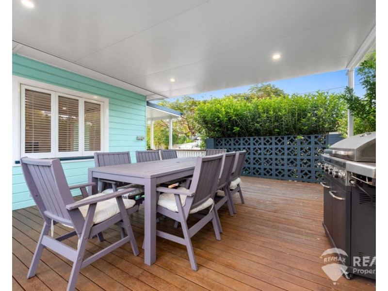 110 Alexandra Street, Sandgate QLD 4017