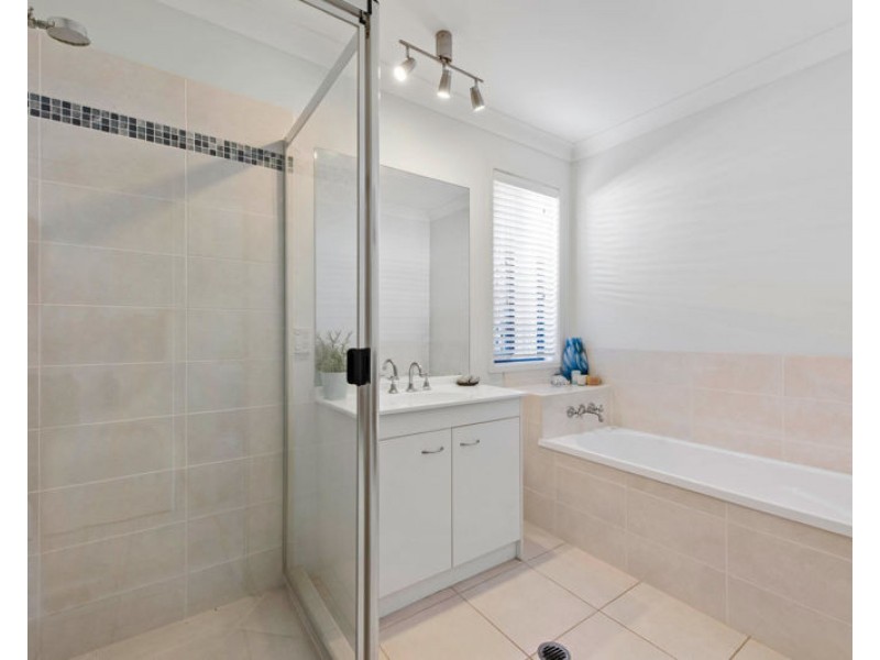 45 Nutmeg Drive, Griffin QLD 4503